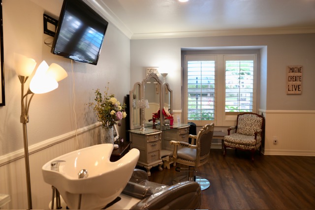 Sablewood Salon business photo
